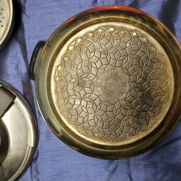 T-Fal Clipso Stainless Steel Pressure Cooker with Lid - Picture 9 of 10